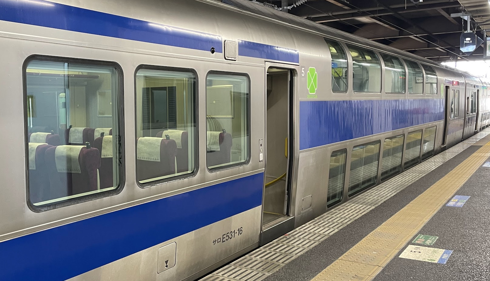 即納正規店JR東日本 普通列車グリーン車利用券10枚 有効期限2019年6月15日 鉄道乗車券